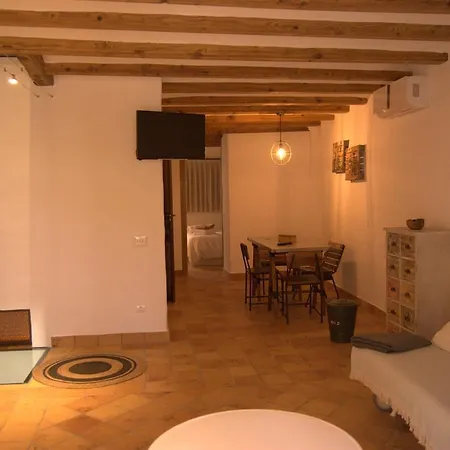 Origens Apartment El Perello (Catalonia)
